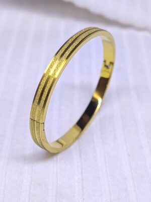 Gypsophila Frosted Bangle - BAG120