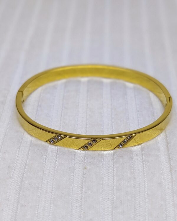 Twill Diamonds Bangle - BAG121