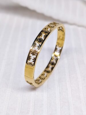 Flower Bangle - BAG130